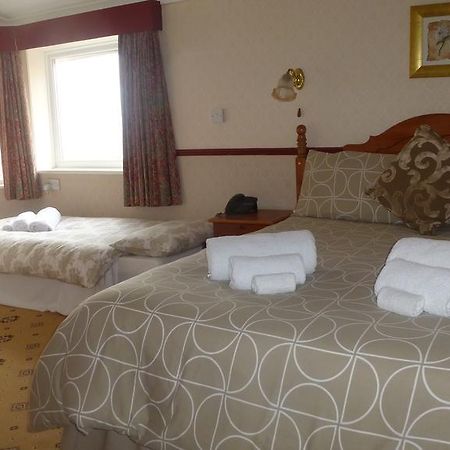 Whitehall Guest House Colwyn Bay Esterno foto