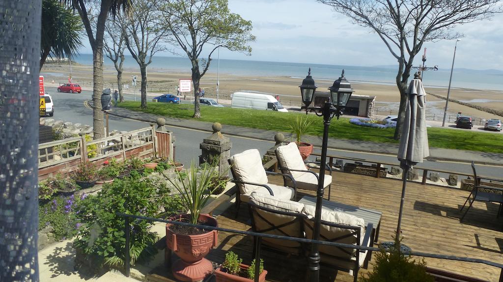 Whitehall Guest House Colwyn Bay Esterno foto